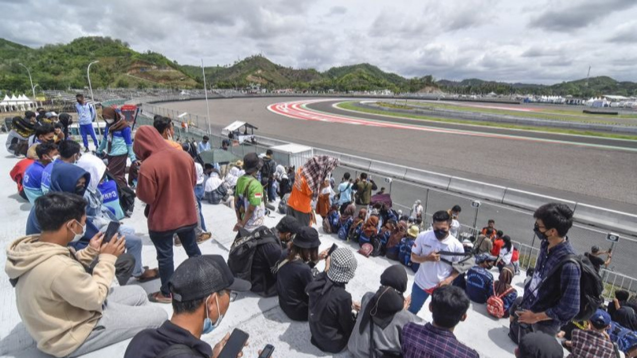 Mandalika Grand Prix Association Terima Pengunduran Diri Dyan Dilato
            - galeri foto