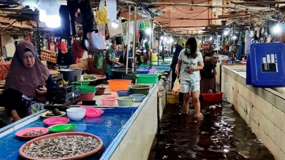 Pasar Kahayan Palangkaraya Sudah Tiga Hari Terendam Banjir