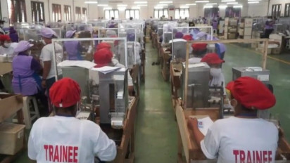 DPR Minta Pemerintah Pantau Kepatuhan Pengusaha Soal Upah Pekerja