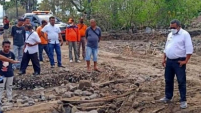 Antisipasi Banjir Lahar Dingin Gunung Ile Lewotolok, Ratusan Warga Diungsikan