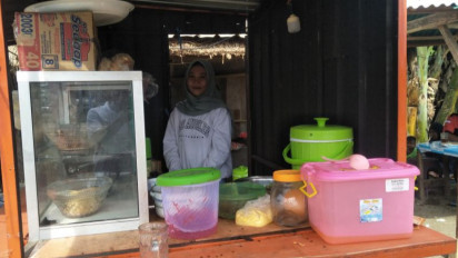 WSBK di Sirkuit Mandalika, Warung Kopi dan Nasi Ketiban Untung