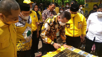 Bedah Rumah Penggali Kubur, Ijeck: Jangan jadi Malaikat saat Menjelang Pemilu saja