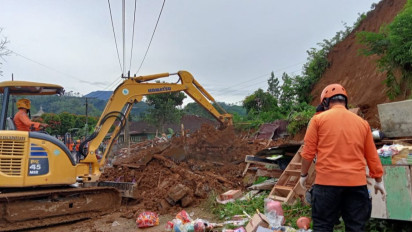 BREAKING NEWS: Semua Korban Longsor Banjarnegara Sudah Ditemukan, SAR Hentikan Operasi Pencarian 