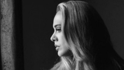Adele Resmi Merilis Album ‘30’, Catat Daftar Lagunya