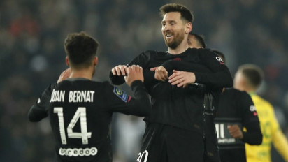 Sepuluh Pemain PSG Taklukkan Nantes 3-1, Messi Akhirnya Buka Pundi Golnya di Liga Prancis