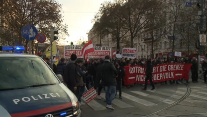 Ribuan Warga Wina Austria Gelar Aksi Tolak Kebijakan Karantina Wilayah atau Lockdown