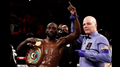 Wow, Pukulan "Bom" Terence Crawford Kembali Makan Korban