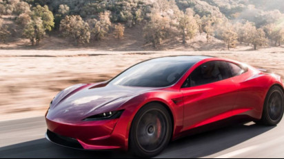 Airbag Bermasalah,  Tesla Tarik 7000 Unit Mobil Model X dan S