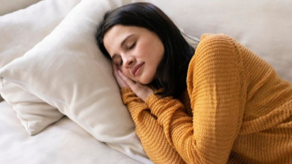 Sering Insomnia? Coba Dengarkan 7 Lagu Pengantar Tidur Ini Dijamin Bikin Langsung Terlelap