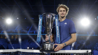 Alexander Zverev Rebut Gelar ATP Finals Keduanya Setelah Kalahkan Daniil Medvedev