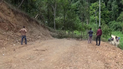 Jagoan Kalah Pilkades, Pendukung Tutup Akses Jalan Antar Dusun