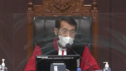 Majelis Hakim MK Tolak Gugatan Buruh Soal Pembatalan UU Cipta Kerja