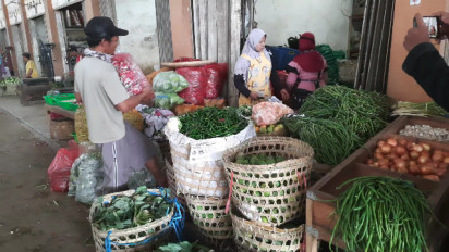 Jelang Natal Harga Komoditi Sayur di Lereng Gunung Merapi Boyolali Merangkak Naik