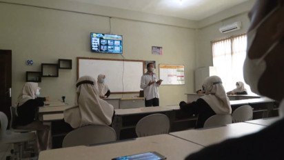 Miris, Upah Masih Rendah Meski Nasib Guru Honorer Perlahan Berubah