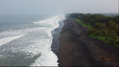 Tujuh Alat Peringatan Dini Tsunami di Pantai Selatan Kulon Progo Rusak