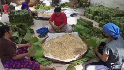 Harga Kedelai Impor Naik, Produsen Tempe di Rembang Menjerit