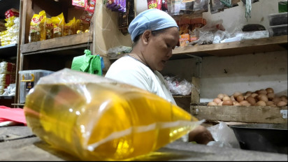 Minyak Goreng Curah Mulai 1 Januari 2022 Dilarang, Pedagang Sembako Hingga Gorengan di Surabaya Resah