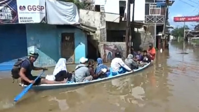 Sungai Citarum Meluap, Dua Ribu Rumah Warga Terendam 