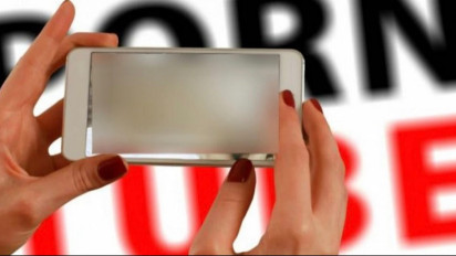 Heboh! Tangkapan Layar Video Tak Senonoh Diduga Kades di Bangka Tengah