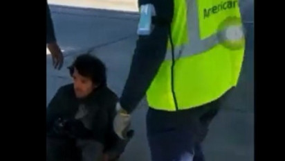 Viral, Pria Asal Guatemala Masuk Amerika Serikat dengan Sembunyi di Roda Pesawat