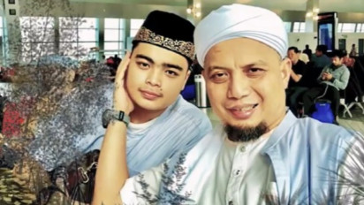 Ameer Azzikra Dikebumikan Samping Makam Ustaz Arifin Ilham di Ponpes Azzikra Gunung Sindur