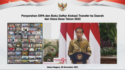 Presiden Serahkan DIPA K/L dan Daftar Alokasi TKDD Tahun 2022 untuk Melanjutkan Pemulihan Ekonomi dan Reformasi Struktural