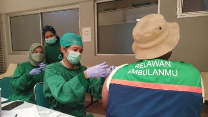 Rentan Paparan Covid-19, Relawan Kemanusiaan di Yogyakarta Terima Vaksinasi Booster