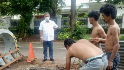 Ketua DPRD Jakarta Prasetyo Edi soal Sumur Resapan: Penanggulangan Banjir Ibu Kota yang Merusak