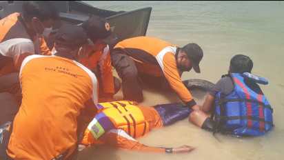 Antisipasi Korban Bencana, BPBD Kota Semarang Bersama Basarnas Lakukan Simulasi Pertolongan