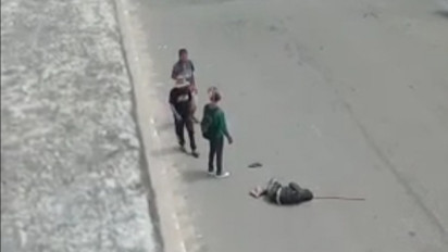 Diduga Mengantuk, Seorang Pengendara Motor Terjun Bebas dari Fly Over Pekanbaru