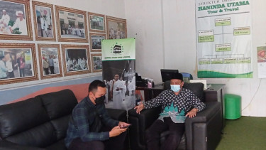 Pembukaan Ibadah Umrah, Antrean Jamaah Bertambah Meski Tarif Naik 30 Persen