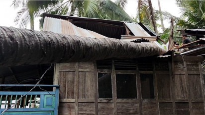 Cuaca Ekstrim di Pulau Selayar,  Rusak 4 Rumah dan sebuah Jembatan Ambruk