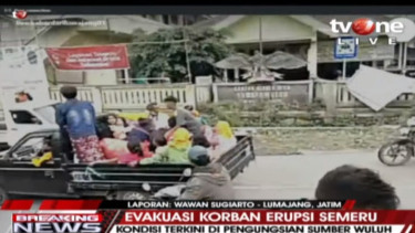 Erupsi Semeru, Pengungsi di Balai Desa Sumbermujur Terus Bertambah