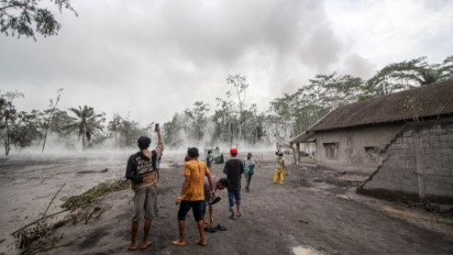Erupsi Semeru, 15 Warga Meninggal Dunia dan 27 Lainnya Masih Hilang