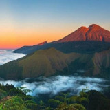 Belajar dari Tragedi Juliana Marins, Pendaki Pemula Wajib Tahu 7 Tips Aman Mendaki Gunung Rinjani