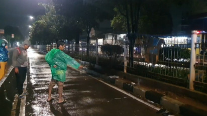 Pria Garut yang Baru Tiba di Jakarta Tewas Terlindas Bus TransJakarta di Pasar Minggu