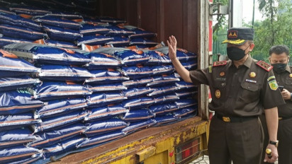 Kejati Jatim Kirim Bantuan Senilai 600 Juta Ringankan Beban Korban Erupsi Semeru