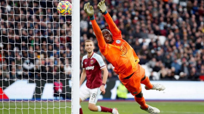 Sempat Positif Covid-19, Alex Kral Siap Perkuat West Ham Hadapi Dinamo Zagreb