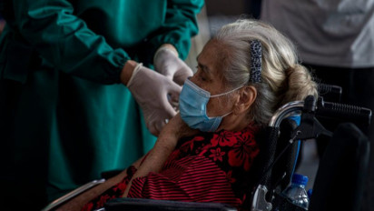 Capai Kekebalan Bersama, Pemerintah Target Vaksinasi Covid-19 Lengkap Tembus 70 Persen Akhir 2021