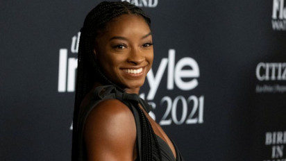 Peraih Empat Emas Olimpiade Simone Biles Jadi "Athlete of the Year" Versi Majalah Time 2021