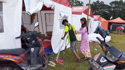 Selamat Dari Terjangan Awan Panas Semeru, Ini Perjuangan Ibu dan Anaknya Yang Lumpuh