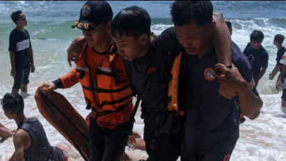 Tiga Pelajar Asal Jawa Tengah Terseret Ombak Pantai Somandeng Gunungkidul