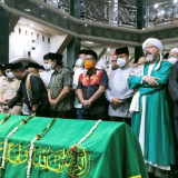 Anies Baswedan dan Riza Patria Sholat Jenazah untuk Almarhum Haji Lulung