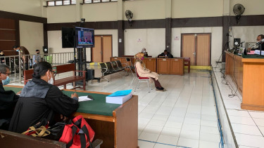 Korupsi Dana Bos Mantan Kepsek SMA 13 Palembang Divonis 1,6 Tahun Penjara