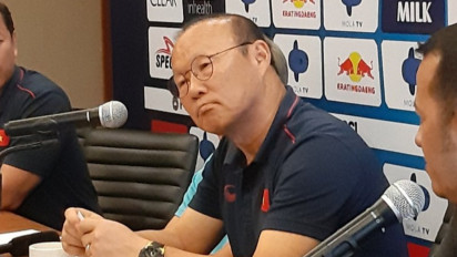 Pelatih Vietnam Park Hang-seo Tantang Timnas Indonesia