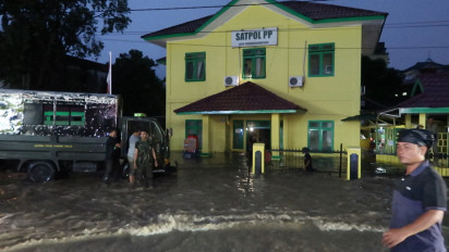 Draniase Buruk Kantor Satpol PP Kota Padangsidimpuan Tergenang Banjir Usai Diguyur Hujan 3 Jam