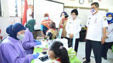 Sebanyak 4.787 Anak 6-11 Tahun di Jakarta Timur Terima Vaksin Sinovac