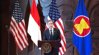 Menlu Amerika Serikat Antony Blinken Persingkat Kunjungan Usai Salah Satu Anggota Rombongannya Terpapar Covid-19