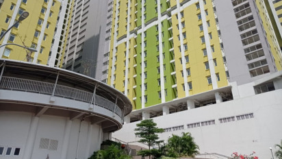 Viral Video Penumpang Asal Luar Negeri Luntang-Lantung Nunggu Karantina di Parkiran Rusun Pasar Rumput