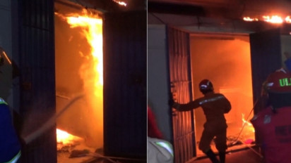 Gudang Sekaligus Pabrik Pembuatan Mie di Kawasan Pusat Jajanan Kuliner Pasar Segar Makassar Terbakar, Pengunjung Panik